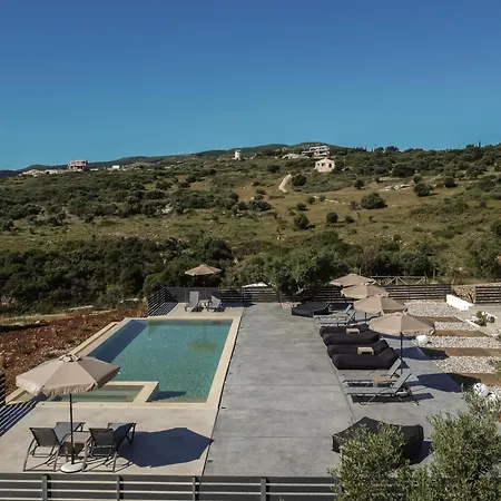 Marea Luxury - Traverso * Korithion