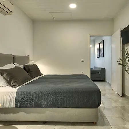 Marea Luxury - Traverso * Korithion